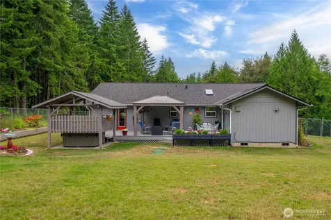 1825 W Deegan Road E Shelton WA 98584