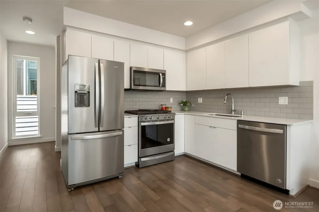 6408 14th Avenue NW Seattle WA 98107