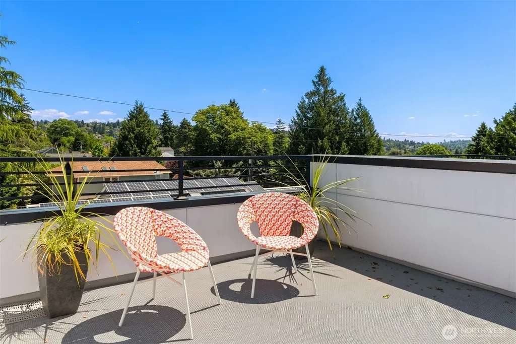 6408 14th Avenue NW Seattle WA 98107