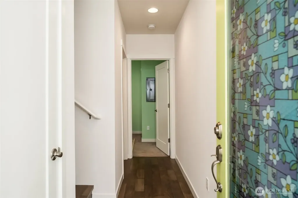 6408 14th Avenue NW Seattle WA 98107