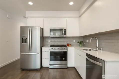 6408 14th Avenue NW Seattle WA 98107