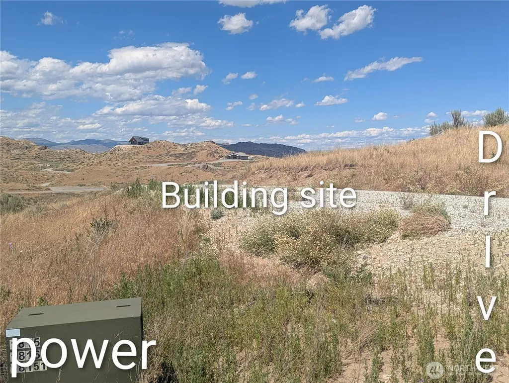 2 Azteca Short Plat Brewster WA 98812