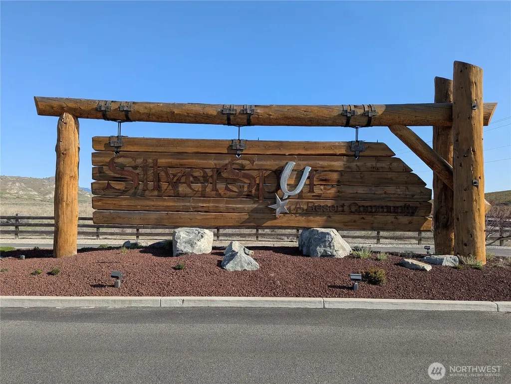 2 Azteca Short Plat Brewster WA 98812