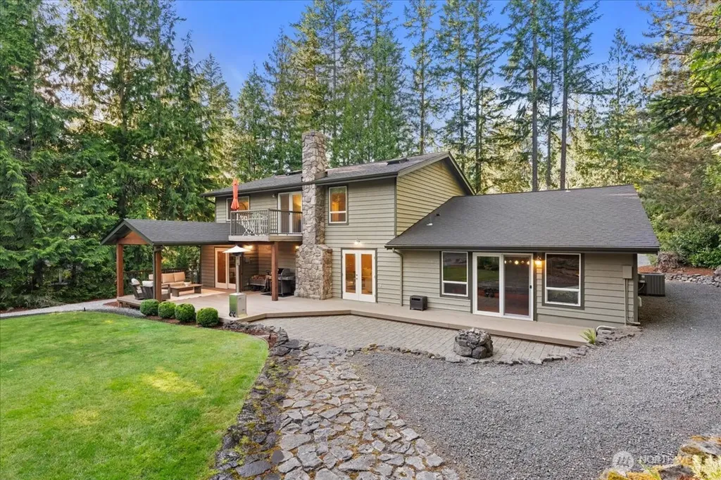 26069 SE 154th Street Issaquah WA 98027