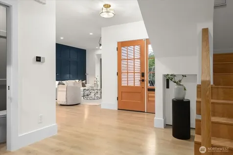 6523 39th Avenue NE Seattle WA 98115