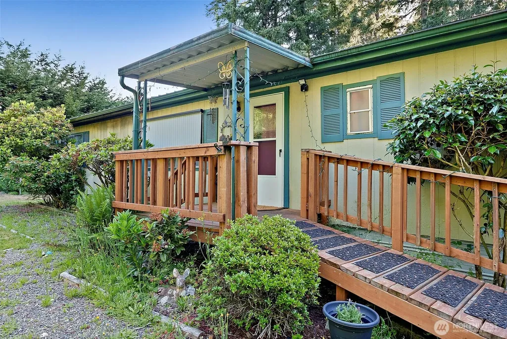 20715 84th Ave E Spanaway WA 98387