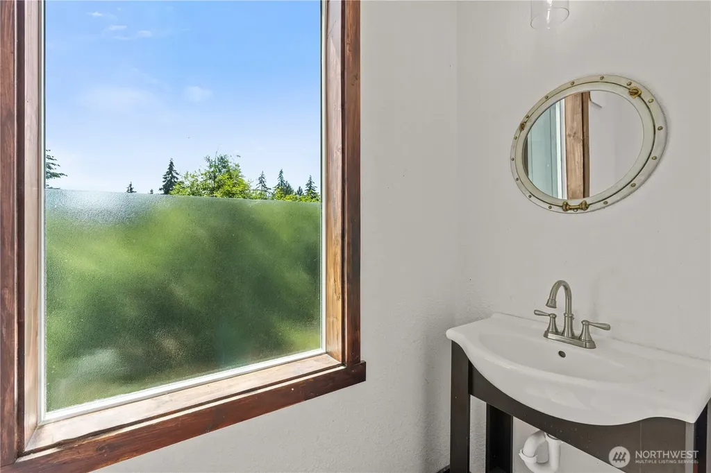 291 Shorecrest Drive Shelton WA 98584