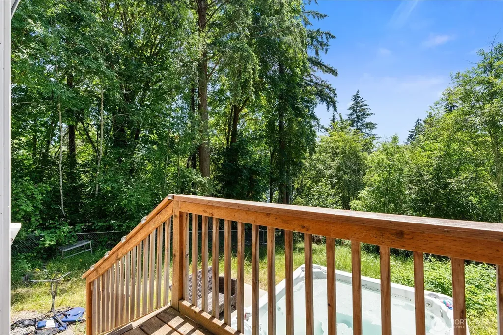 291 Shorecrest Drive Shelton WA 98584