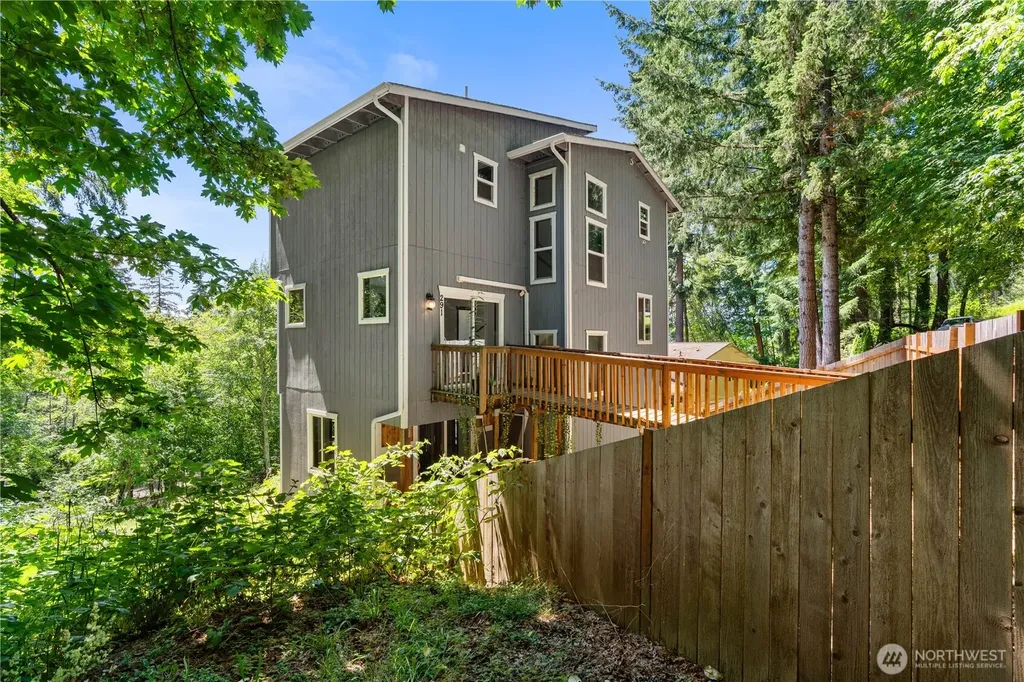291 Shorecrest Drive Shelton WA 98584