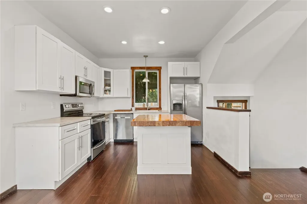 291 Shorecrest Drive Shelton WA 98584