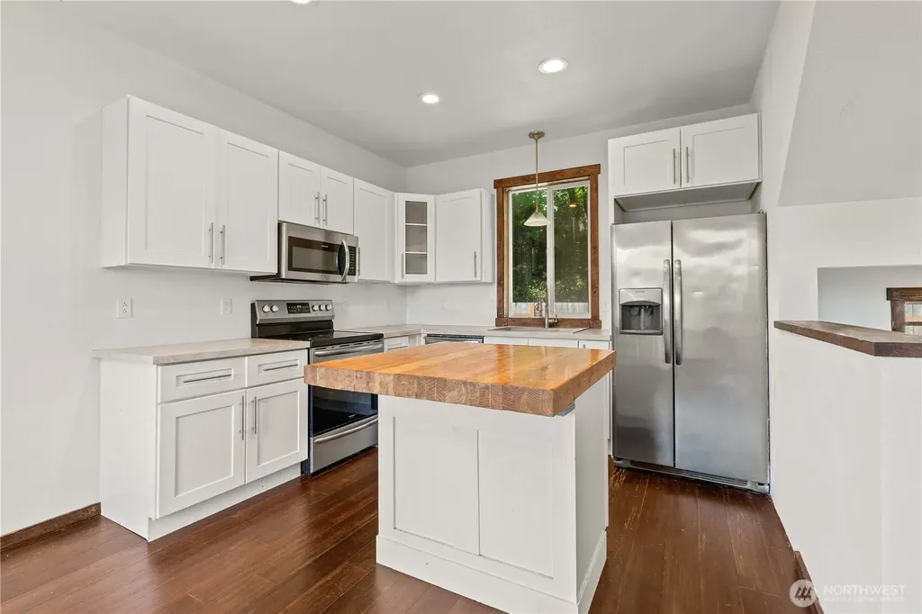 291 Shorecrest Drive Shelton WA 98584