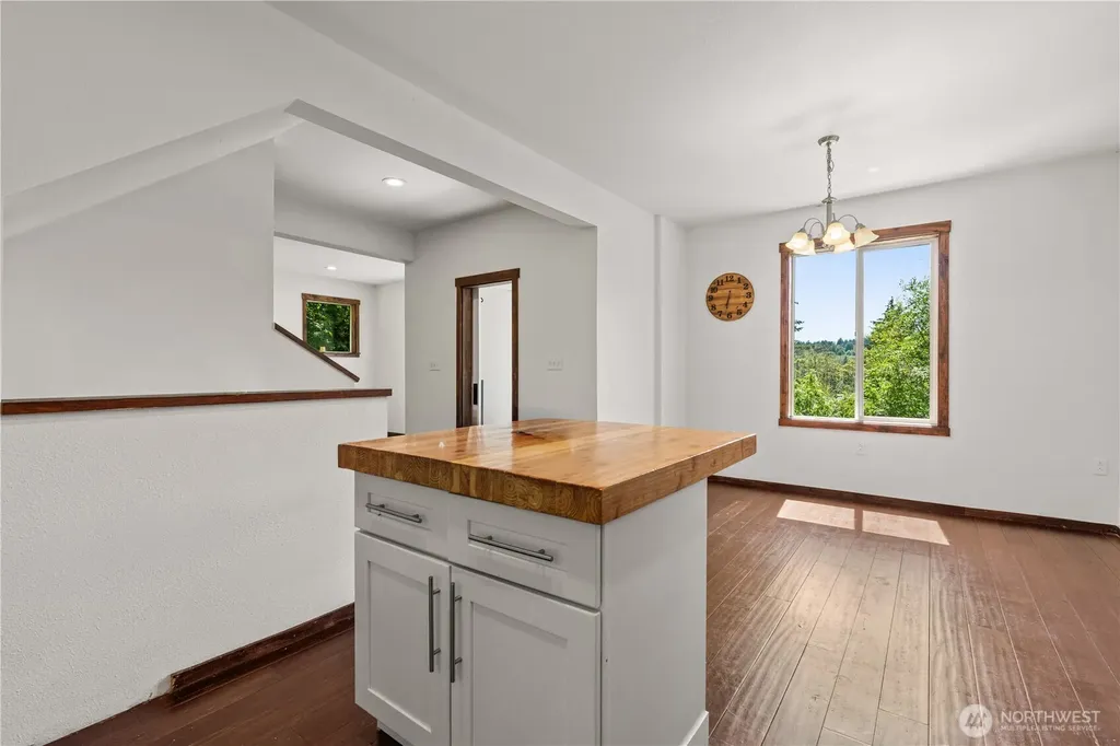 291 Shorecrest Drive Shelton WA 98584
