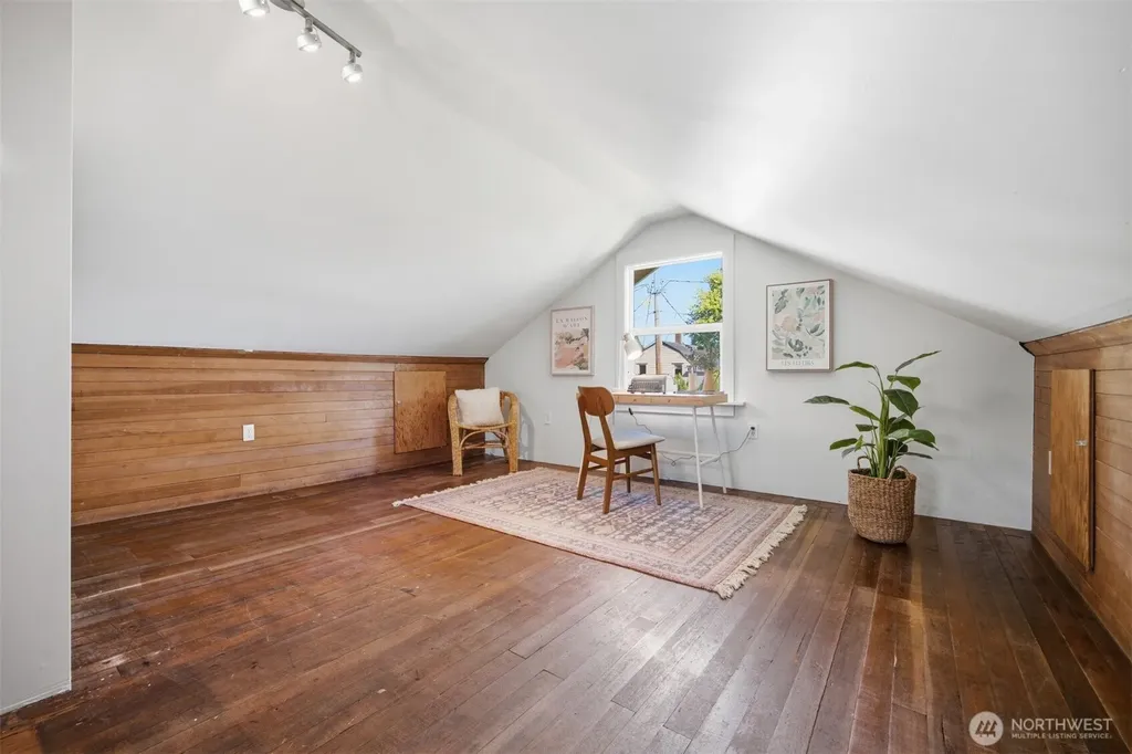 2110 G Street Bellingham WA 98225