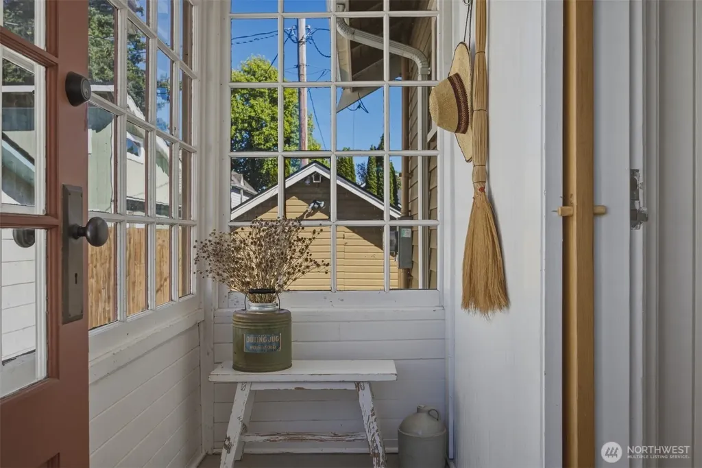 2110 G Street Bellingham WA 98225