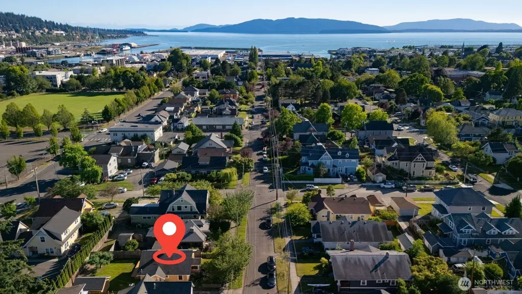 2110 G Street Bellingham WA 98225