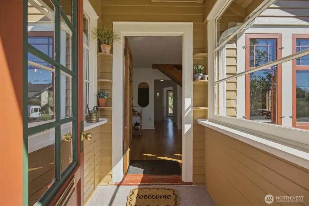 2110 G Street Bellingham WA 98225