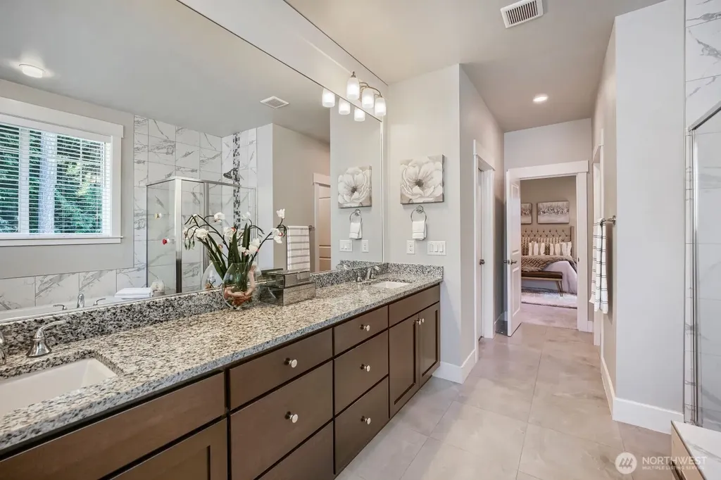 24356 NE 15th Way Sammamish WA 98074