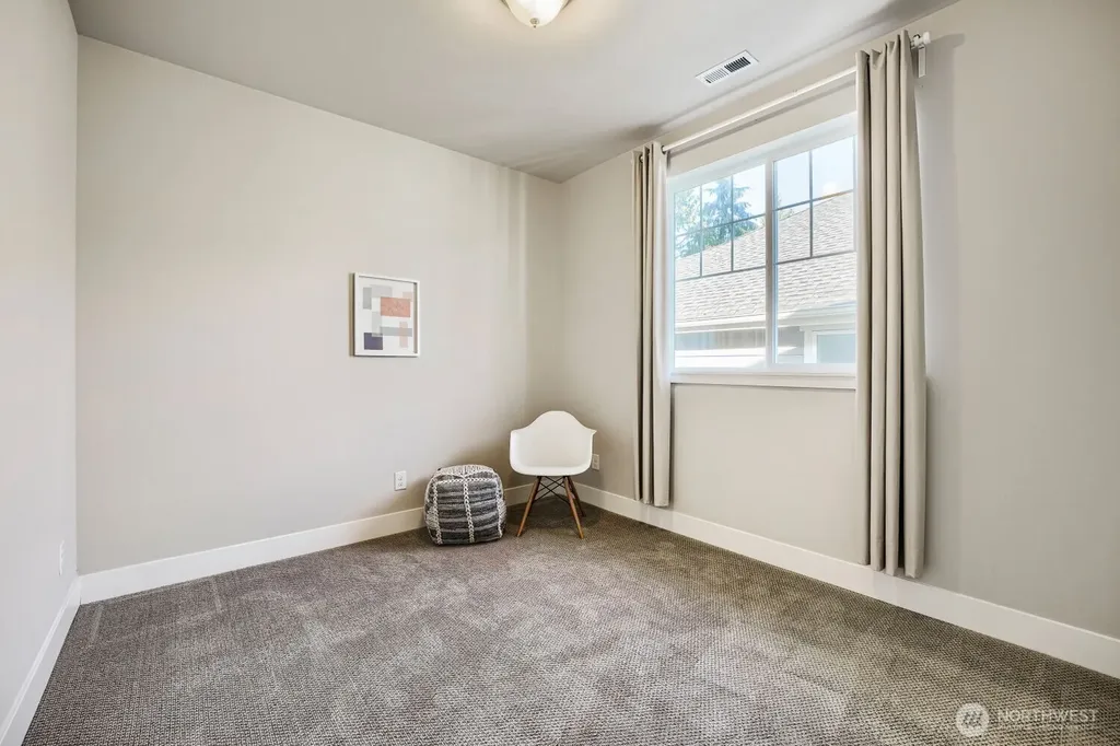 24356 NE 15th Way Sammamish WA 98074