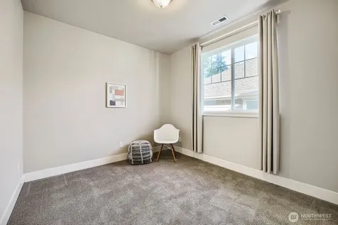 24356 NE 15th Way Sammamish WA 98074