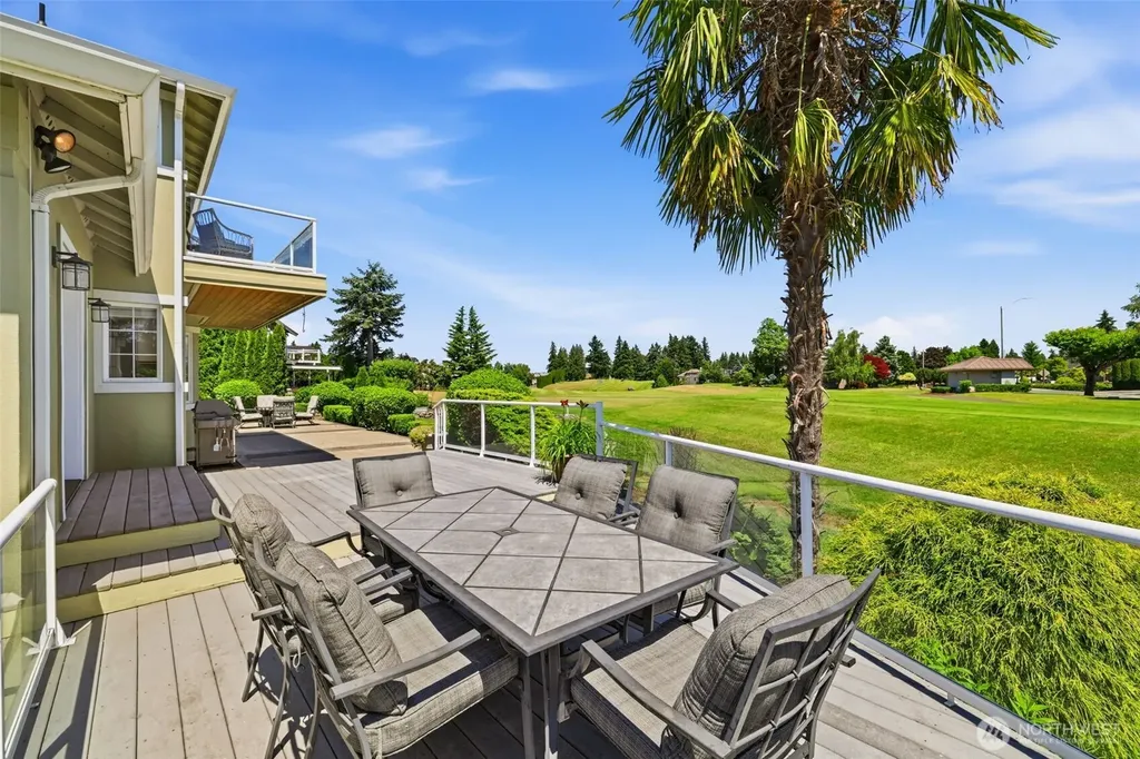 3221 196th Avenue Ct E Lake Tapps WA 98391