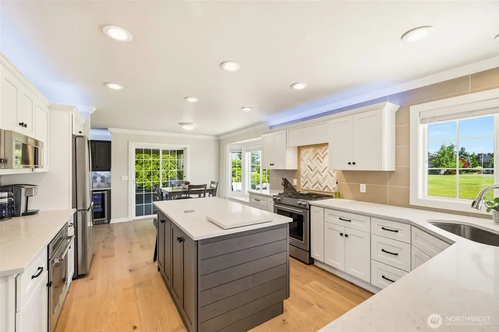 3221 196th Avenue Ct E Lake Tapps WA 98391