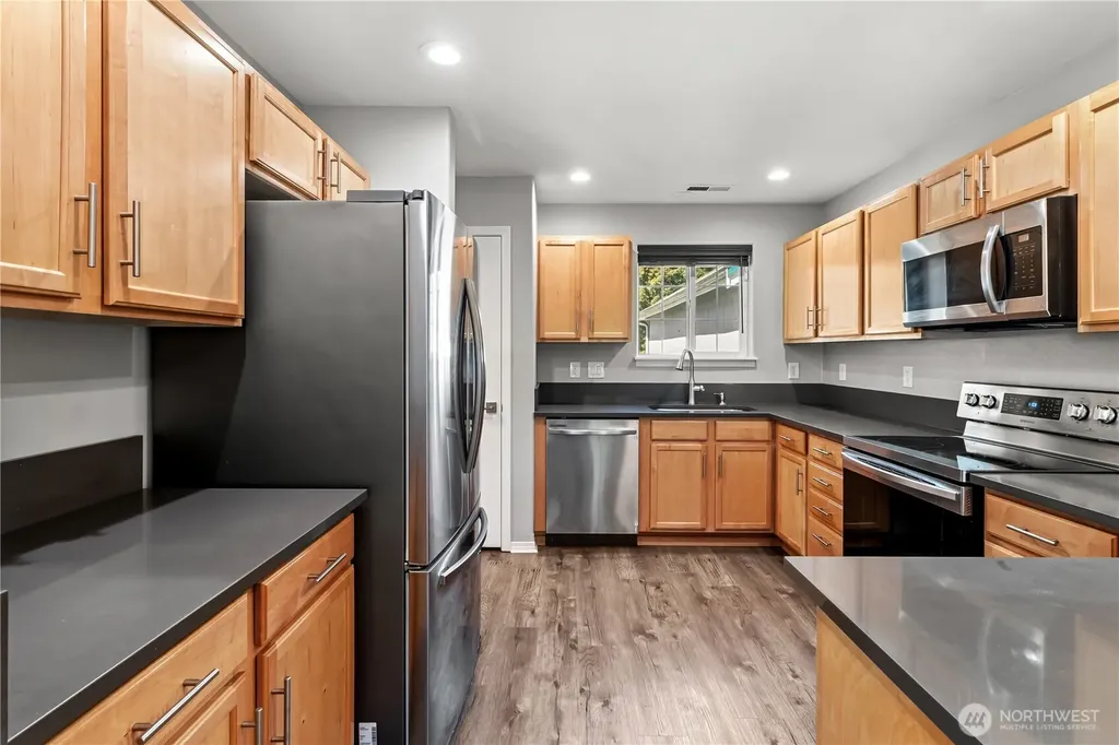 5501 Hamptons Street SE Olympia WA 98501