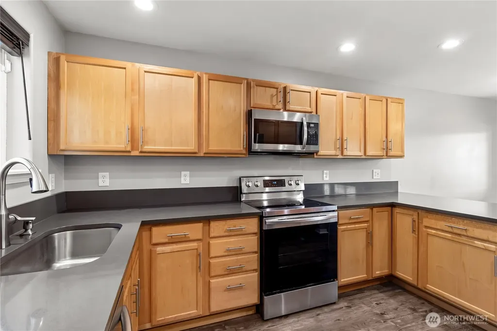 5501 Hamptons Street SE Olympia WA 98501