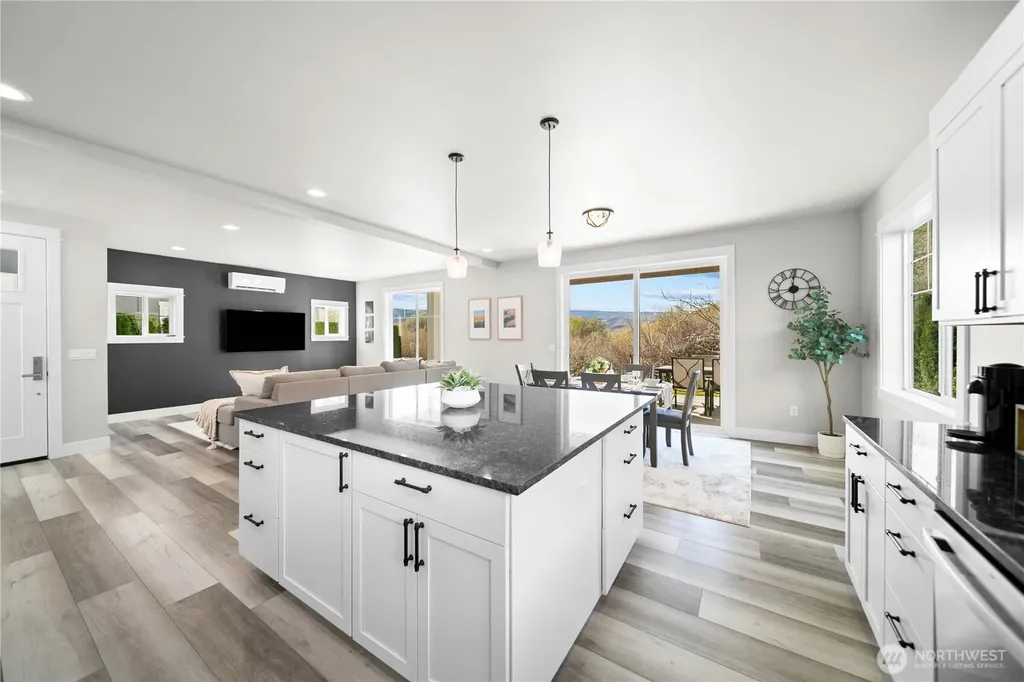 9464 Yakima Lane NW Quincy WA 98848