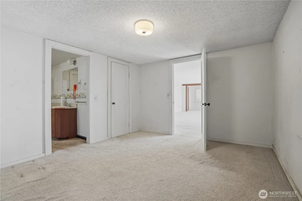 191 Maple Lane Port Ludlow WA 98365