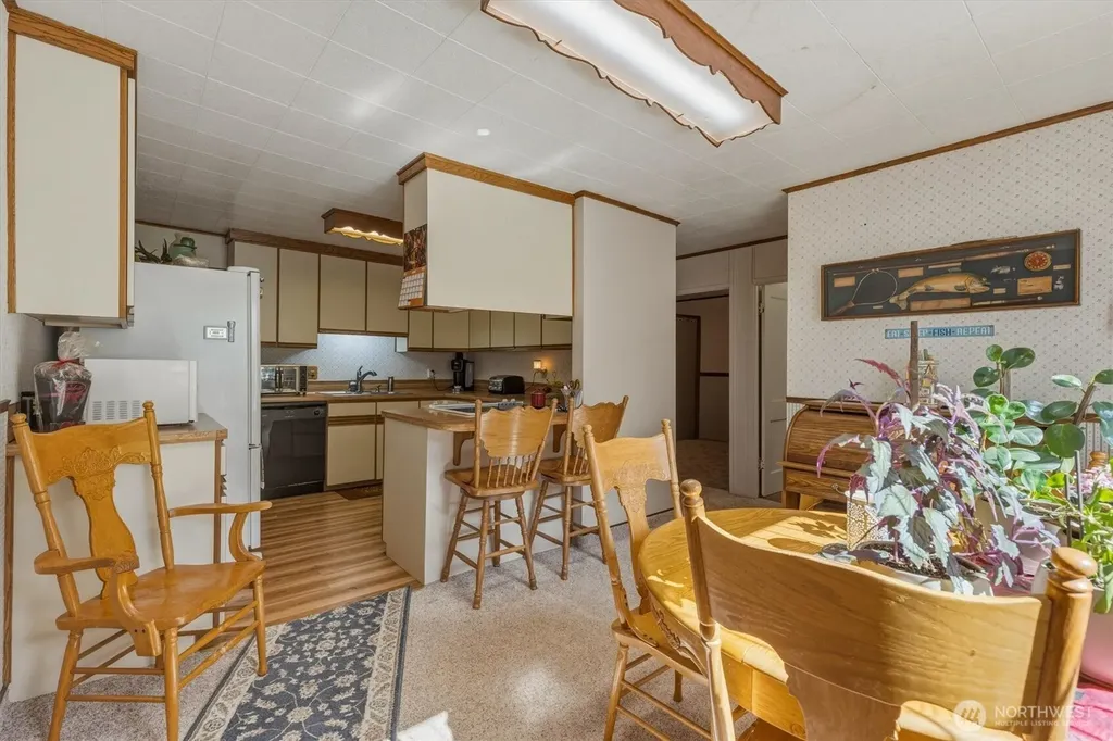 123 Niemi Road Longview WA 98632