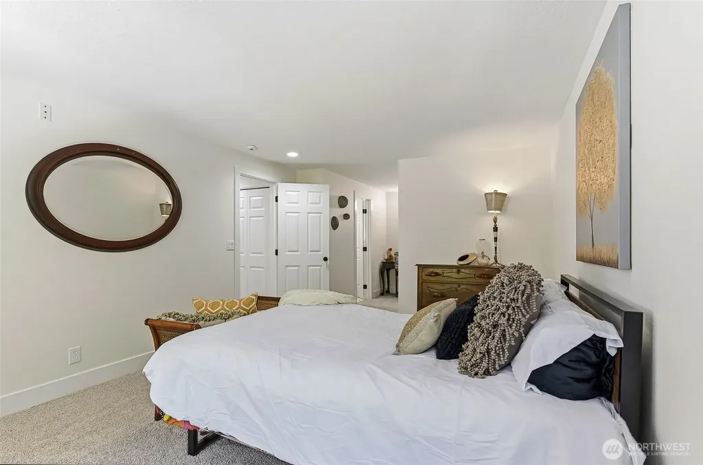 22235 NE 54th Redmond WA 98053