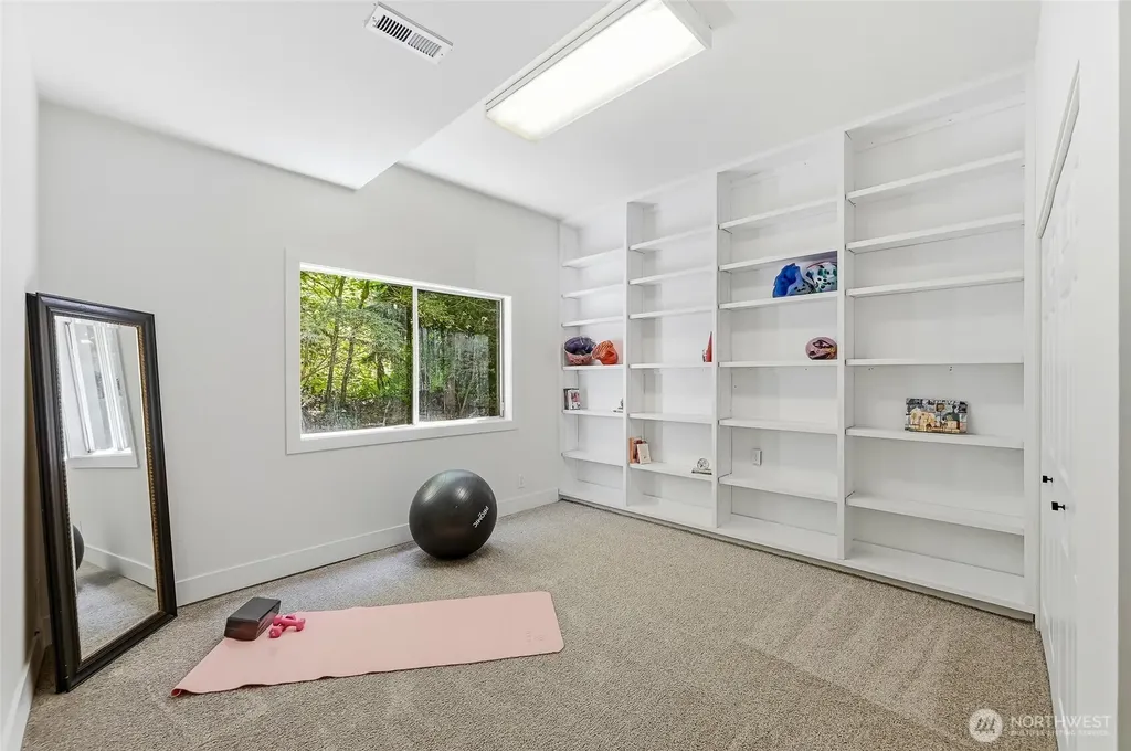 22235 NE 54th Redmond WA 98053