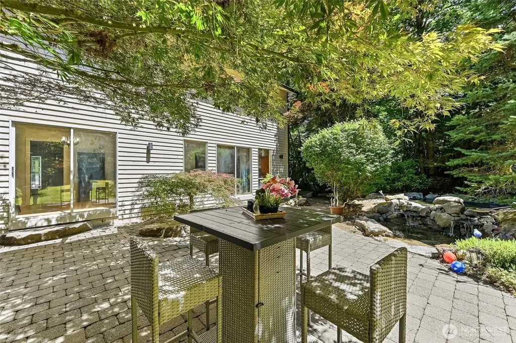 22235 NE 54th Redmond WA 98053