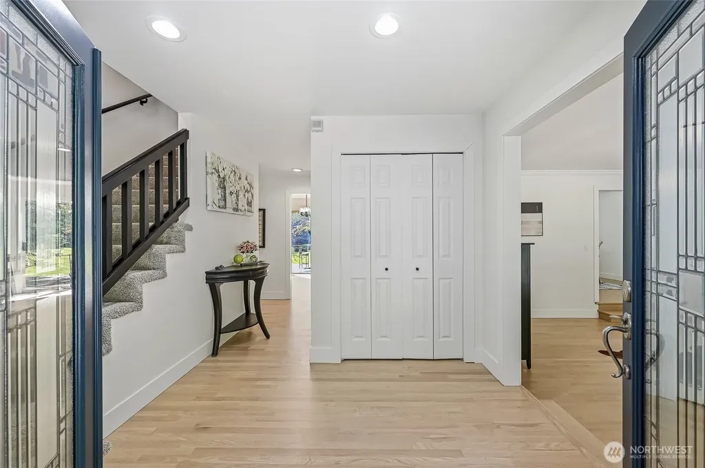 22235 NE 54th Redmond WA 98053
