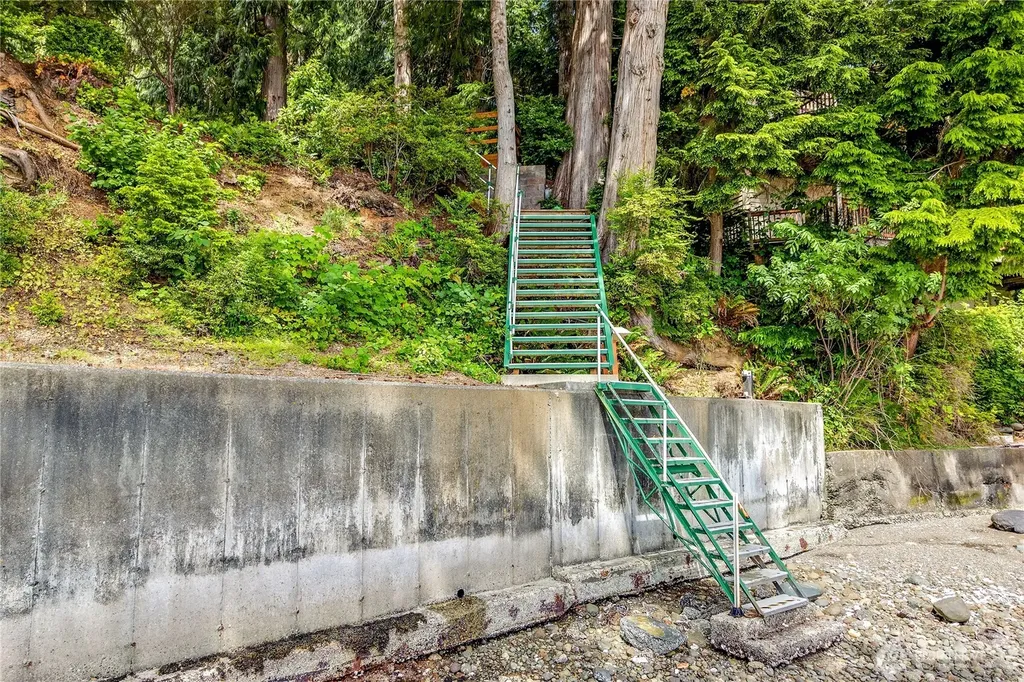 191 Canal Lane Court Brinnon WA 98320