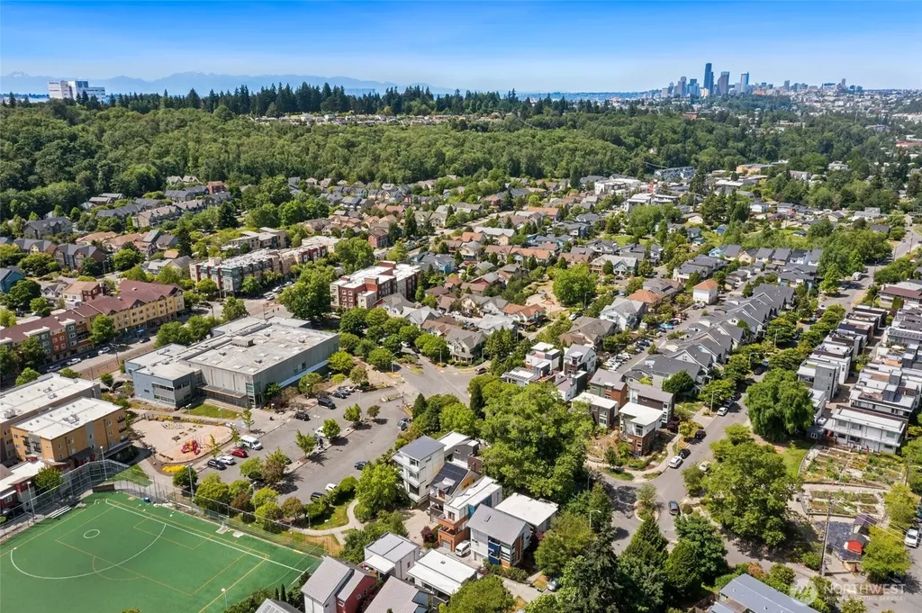 3161 S Oregon Street Seattle WA 98108