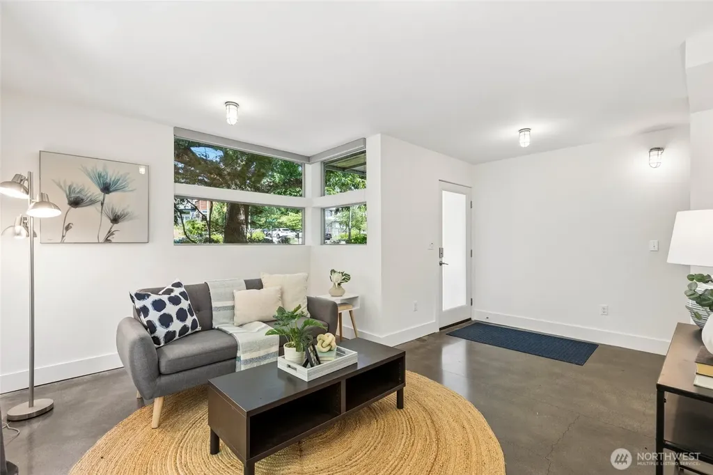 3161 S Oregon Street Seattle WA 98108