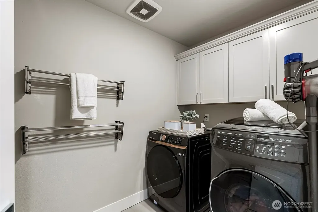 3766 Monterey Court NE Renton WA 98056