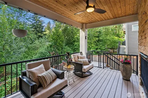 3766 Monterey Court NE Renton WA 98056