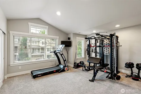 3766 Monterey Court NE Renton WA 98056