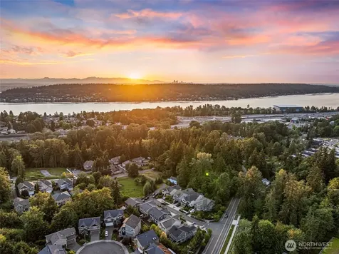3766 Monterey Court NE Renton WA 98056