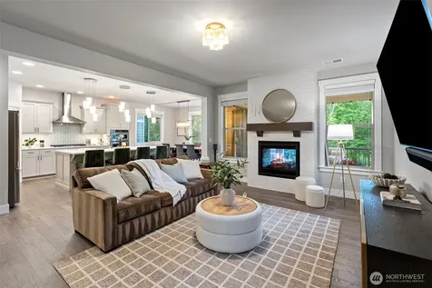 3766 Monterey Court NE Renton WA 98056