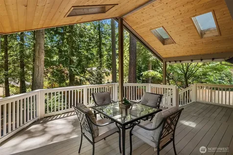 2119 Sahalee Drive W Sammamish WA 98074