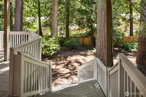 2119 Sahalee Drive W Sammamish WA 98074