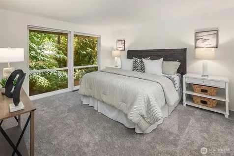 2119 Sahalee Drive W Sammamish WA 98074