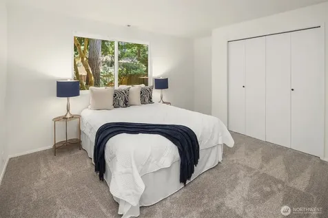 2119 Sahalee Drive W Sammamish WA 98074