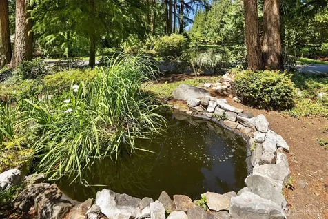 2119 Sahalee Drive W Sammamish WA 98074