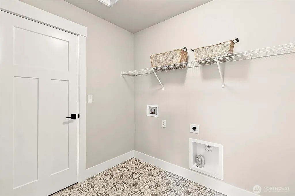 15628 SE 257th Place Covington WA 98042