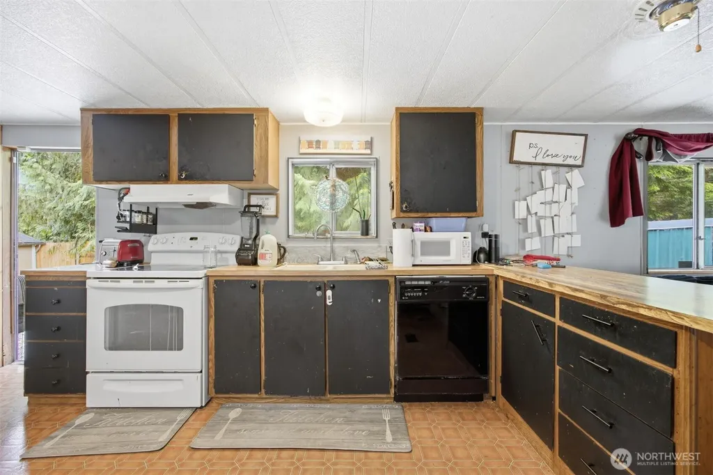 8372 Juniper Lane Maple Falls WA 98266