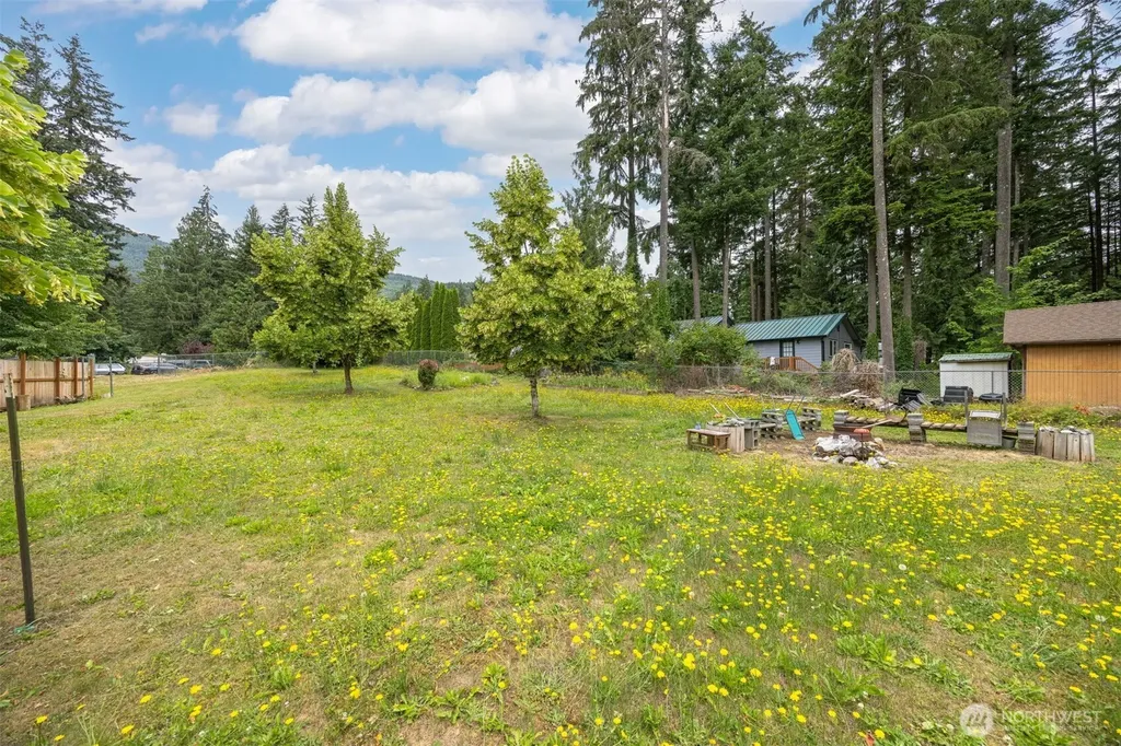 8372 Juniper Lane Maple Falls WA 98266